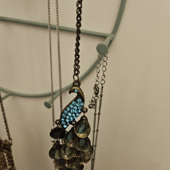 NECKLACE BUNDLE - Picture 7 of 9